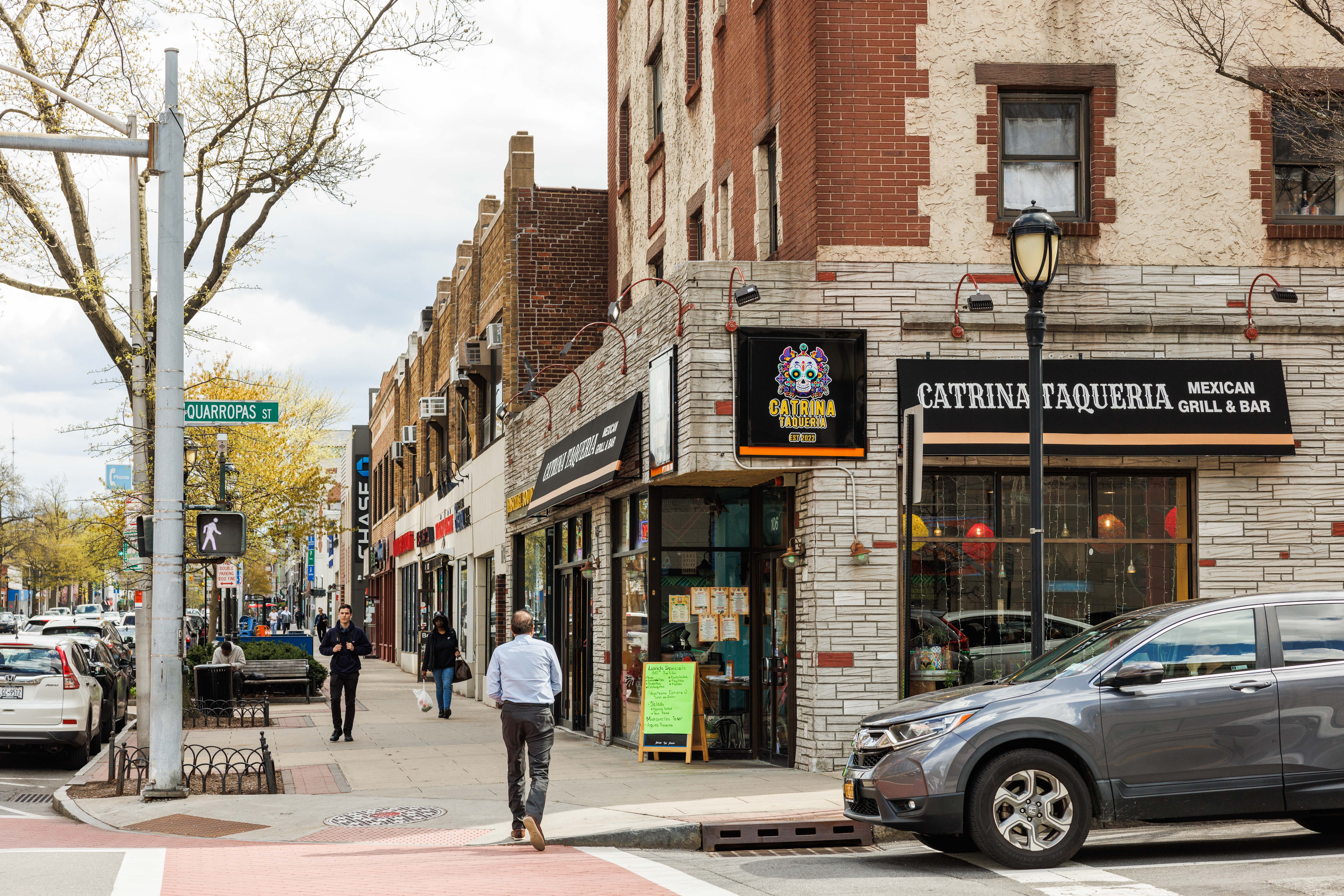 Photo of White Plains